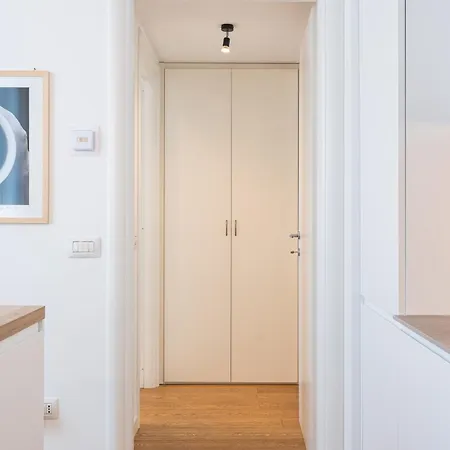 Apartment Splendid One Bedroom De Angeli 2nd Fl - Mirable Pm Milan